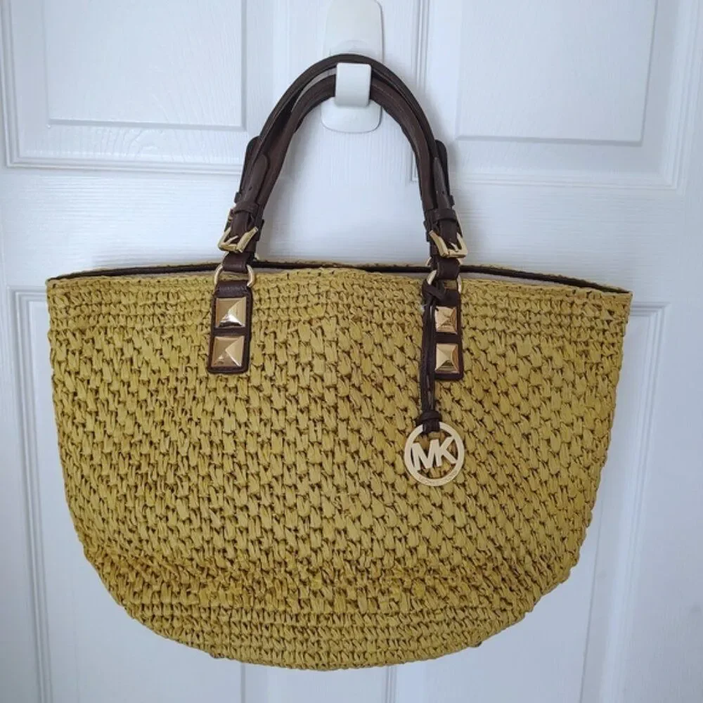 Michael Kors woven straw tote EUC - Picture 4 of 9